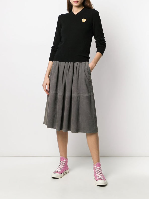 Womens V-Neck Pullover with Gold Heart - Black - Image 2